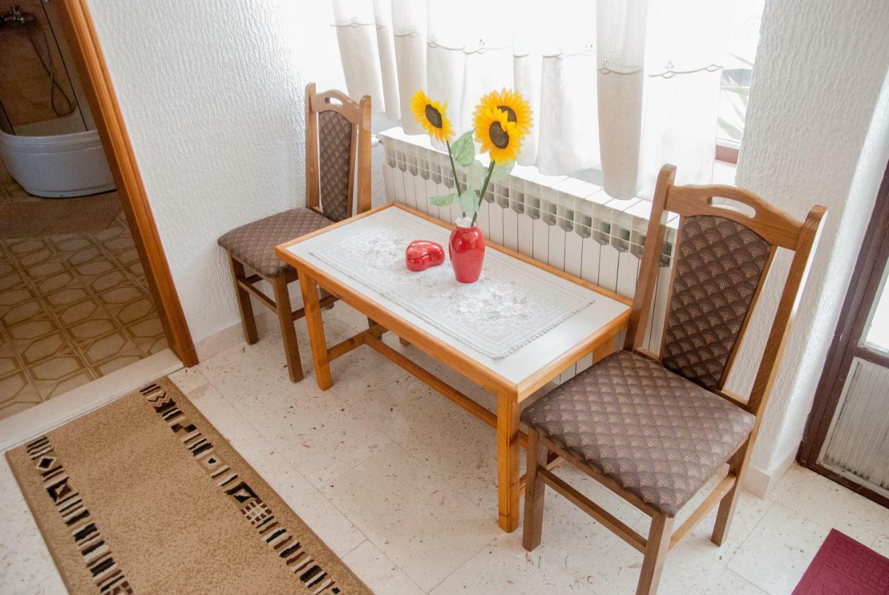 Apartment Slobo Trebinje Bagian luar foto